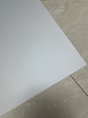 Εμπορική εκτύπωση Χωρίς επεξεργασία Πλάκα CTP 18 μήνες Περίοδος ισχύος Μέγιστο πλάτος κυλίνδρου 1350 MM 22-25s Χρόνος παραγωγής