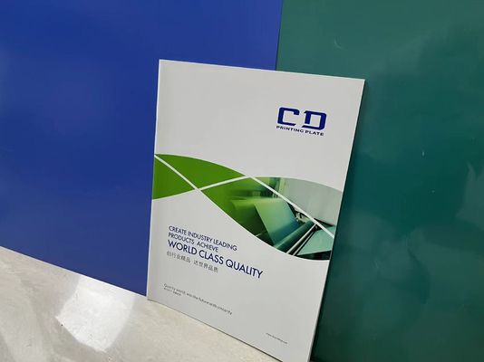 Μία στρώση θετικής πλάκας εκτύπωσης PS με 80-100 MJ/cm2 ενέργεια απεικόνισης και 220 °C