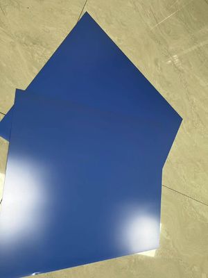 Μπλε διάτρητος θερμικός υπολογιστής για την εκτύπωση κυλίνδρων με μέγιστο μήκος 1350 mm