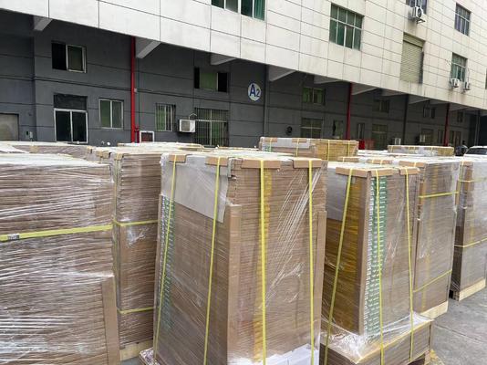 Μη επεξεργασμένη πλάκα CTP χωρίς προγραμματιστή που προσφέρει 100.000-200.000 εκτυπώσεις και μέγιστο πλάτος τροχιάς 1350 mm