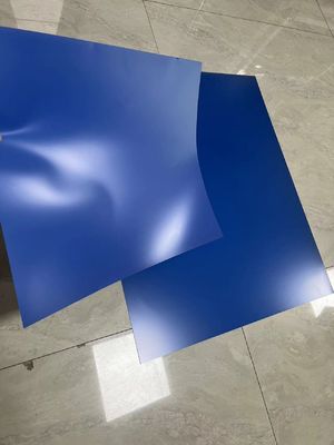 Διπλή στρώση πλάκας CTP με κέρδος κουκίδας ≤10% και ευαίσθητη πηγή φωτός 830nm για ευκρινή εκτύπωση όφσετ